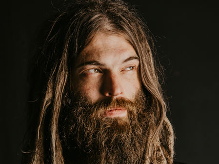 BADSQUATCH Turns Heartbreak Into A Light-Loving Rebirth With “Move” 