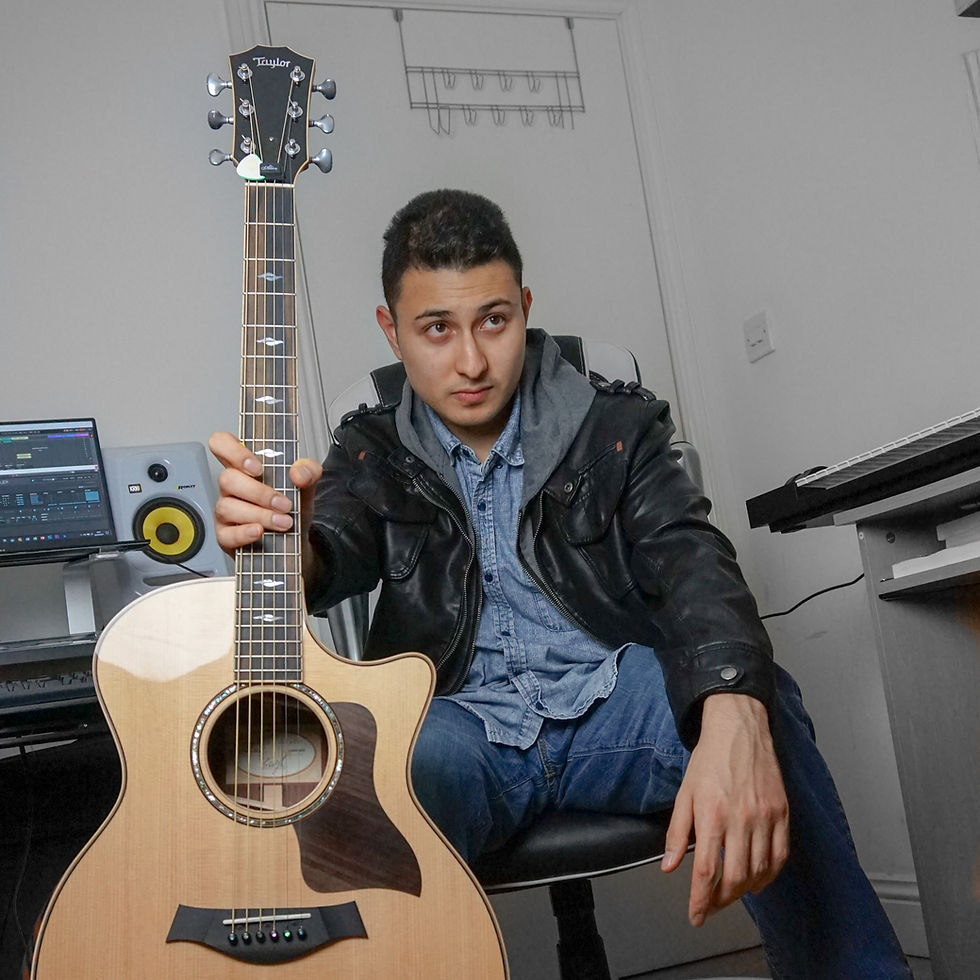 Jonathan Milanes Captivates With Magnetic Vocals and Radiant Pop-Rock Energy on “Sunkissed”