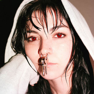 Colliding Worlds Noelle Sucks Teams Up with Underoath’s Spencer Chamberlain on Nostalgic New Single "Copy Your Keys" 