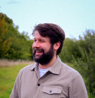 Fons & the Chargers Deliver Timeless Christmas Magic As “The Last Little Christmas Tree” Arrives With Heart, Craft, And Classic Soul