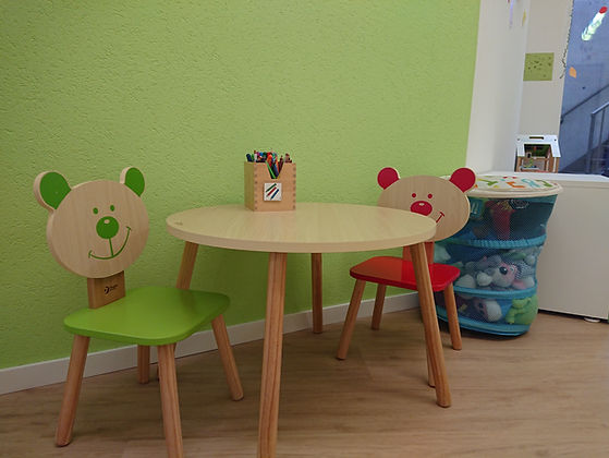 Behandlungsraum der Logopaedie Koala im Glasi-Quartier Buelach