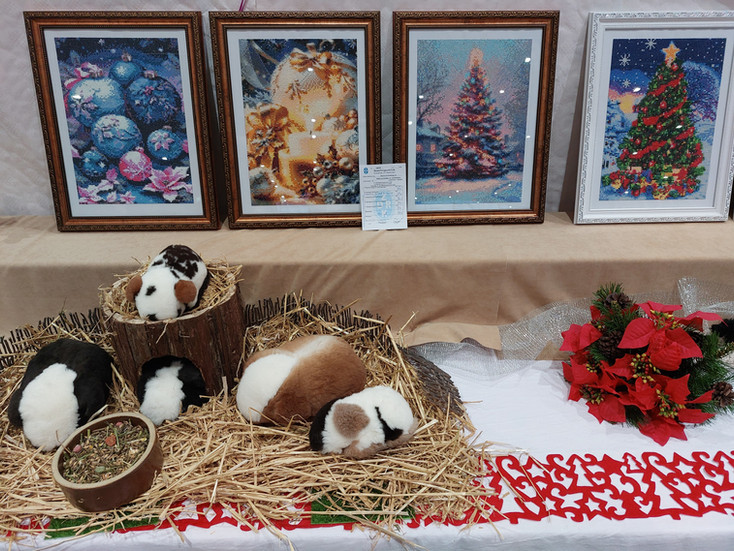 Präsentation von 87 Exponaten der HuK-Gruppen