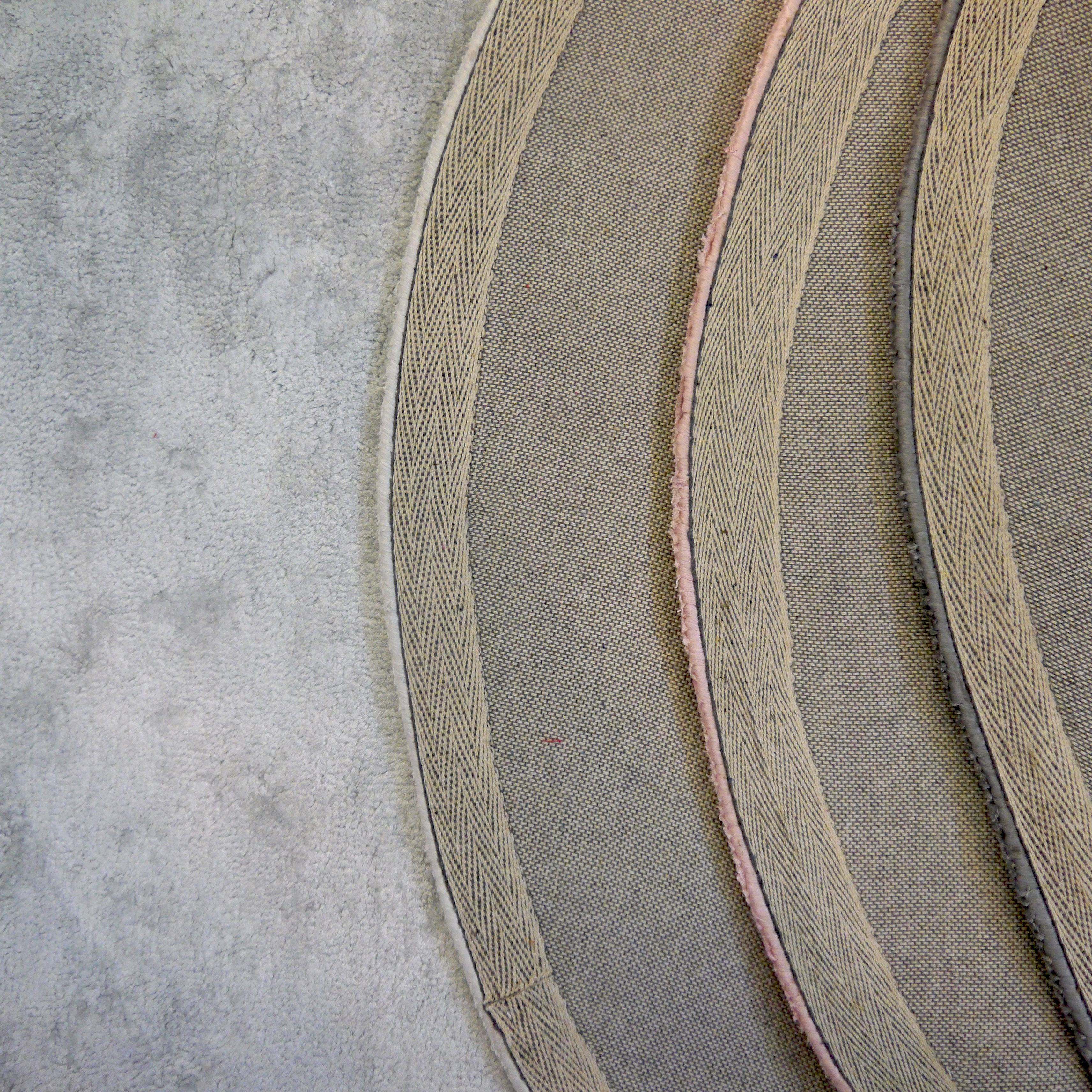 Rond Gris Foncée en Soie et Coton