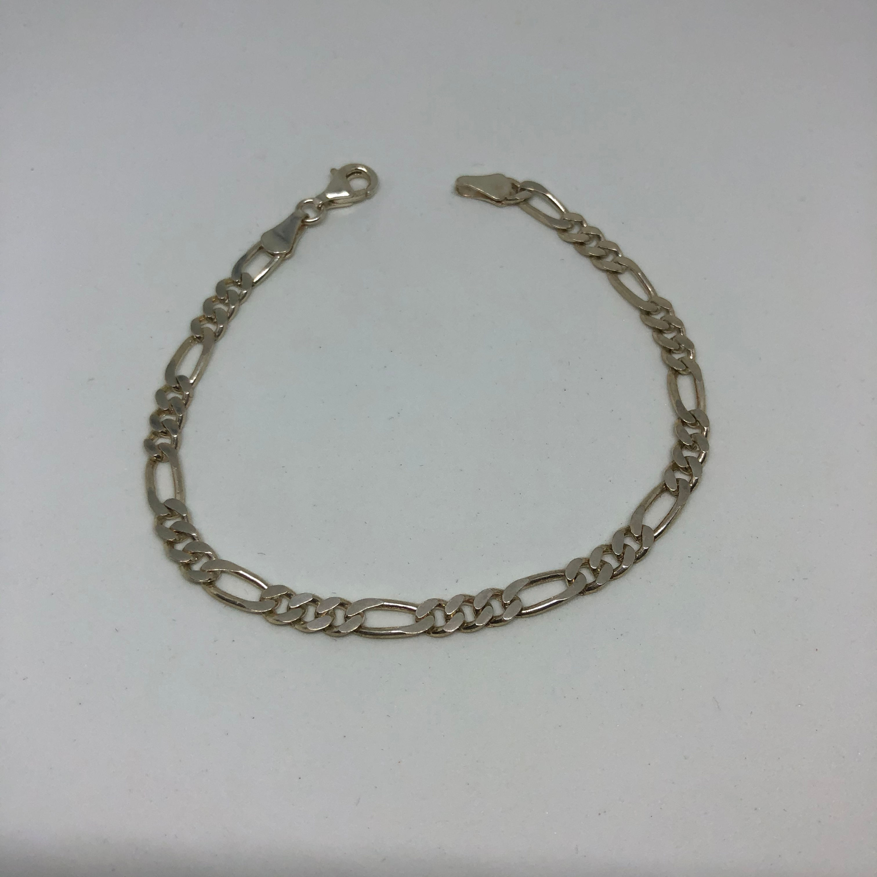 Chain Styled Silver Bracelet