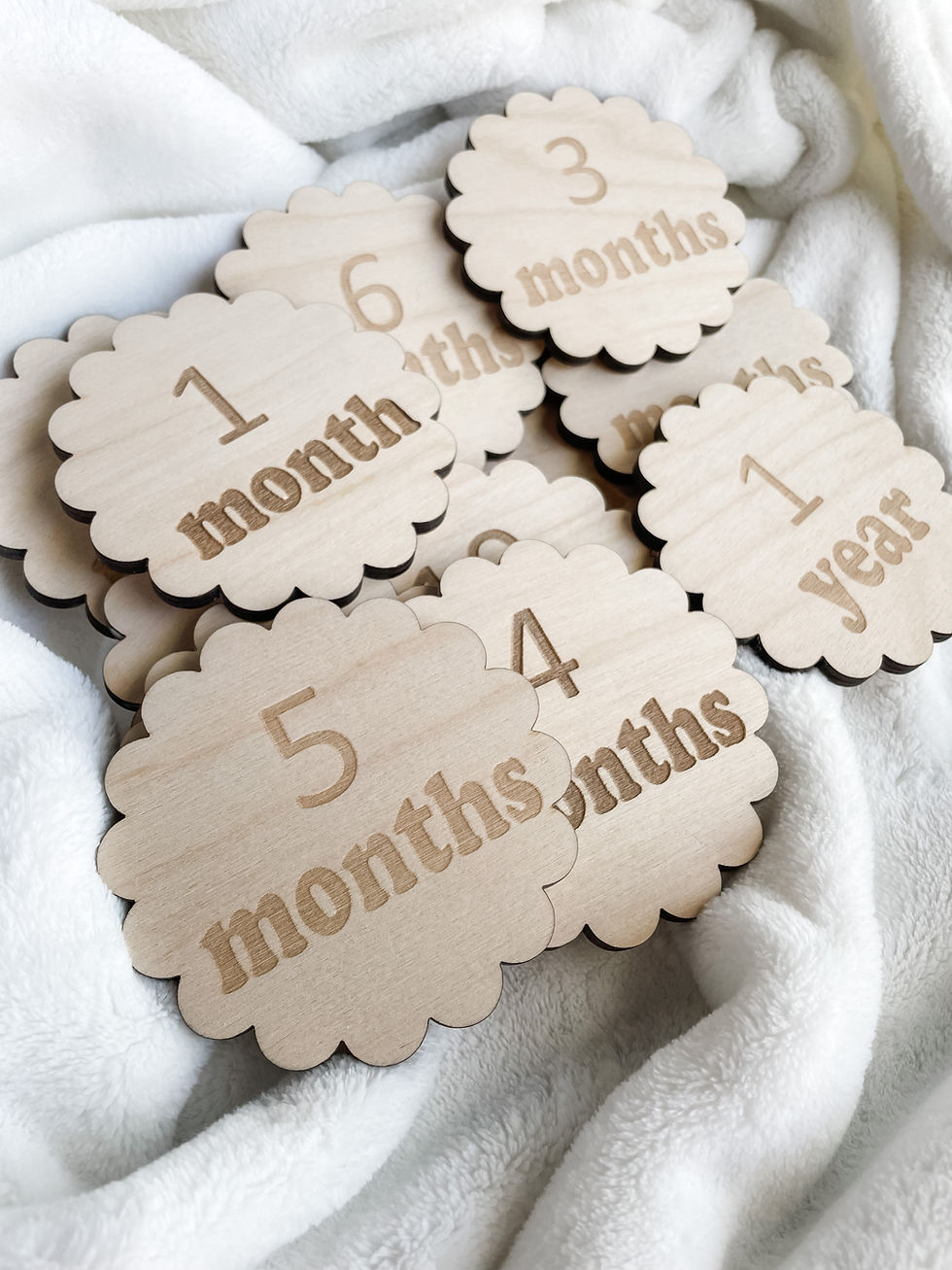 Thumbnail: Plain Baby Milestones