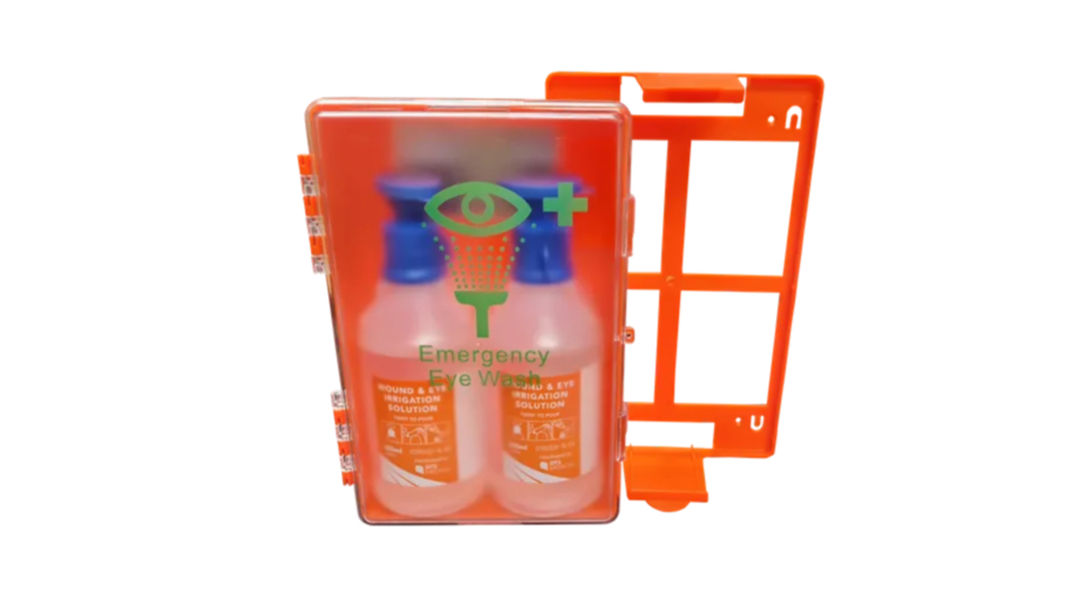 Eye Wash Station (2 x 500ml Bottles)