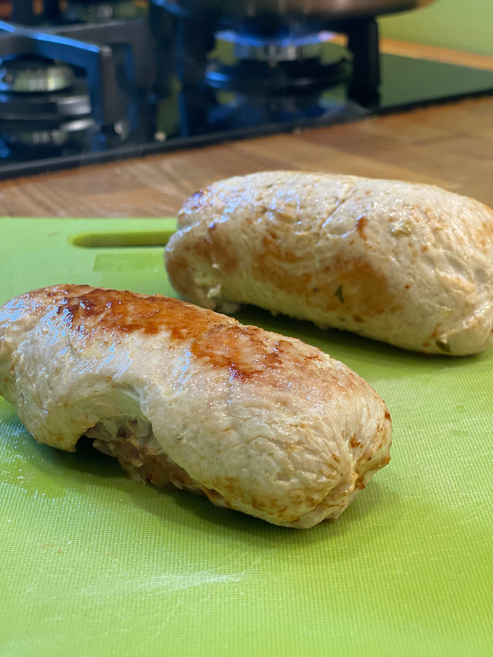 Roulé de dinde cuit farci au gorgonzola et au jambon de parme
