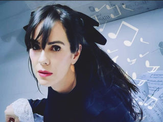 "LUZ DE REHILETE": EL NUEVO Y CONMOVEDOR SENCILLO DE ALIZ.