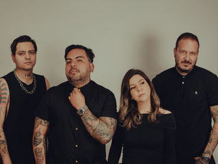 Mariana Priego, vocalista de ELLI NOISE, habla sobre los 27 años de la banda, sus letras de desamor, el nuevo álbum y su presentación en el CMBA Punk Rock Fest Vol. 4.