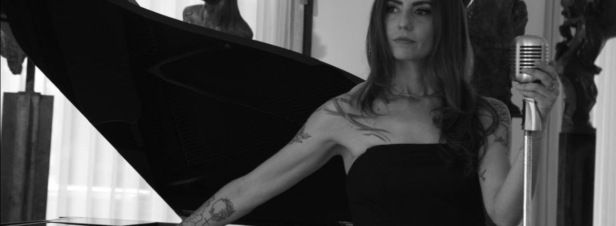 "LUNA SAGITARIO": EL PRÓXIMO SENCILLO DE MARIA TAMER Y UNA ÍNTIMA PRESENTACIÓN.