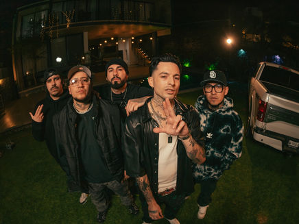 LADRONES LLEGA A GUADALAJARA: UNA NOCHE DE PUNK-POP DIRECTO AL PECHO. 