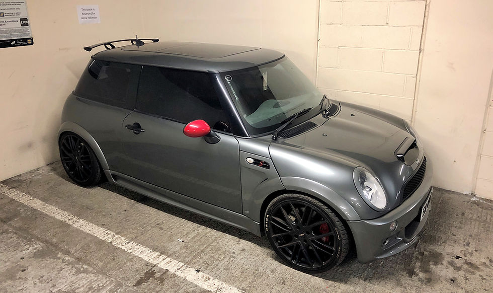 Thumbnail: GEN 1 MINI Cooper R50 R53 JCW Roof Spoiler