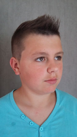 Coiffure coupe garçon