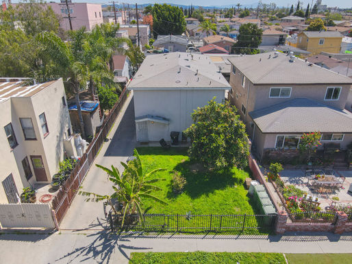 Consumer Resilience Offers Benefits and Drawbacks for Commercial Real Estate