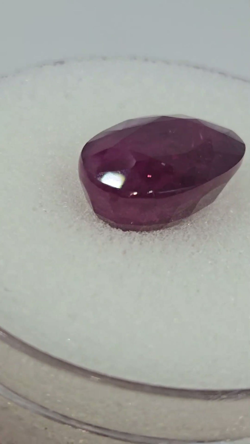 Thumbnail: 13.95 cts GIA Certified Mozambique Natural Corundum Brilliant Cut Ruby