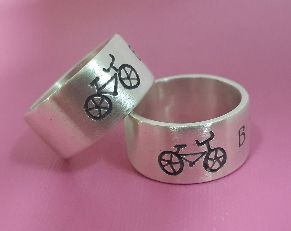 Barbara Ring - B05 Burred detail