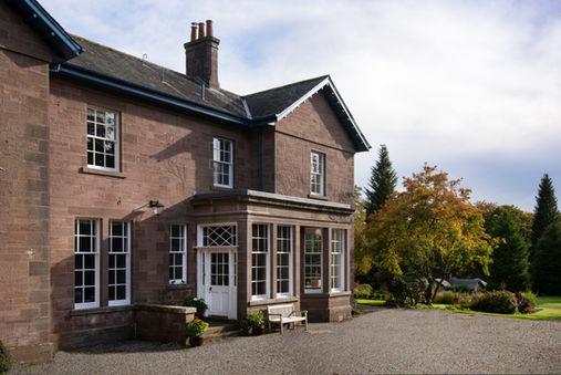 Unique, homely accommodation in Alyth, near Blairgowrie, just over an hour from Edinburgh
