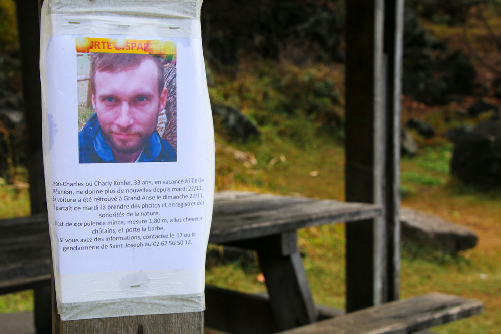 Décembre 2016. Un pêcheur qui se noie à Saint-Leu, des recherches pour tenter de trouver un disparu à Petite-Ile, la montée des eaux à Sainte-Suzanne, la brigade nautique de la gendarmerie de La Réunion a eu du pain sur la planche pendant ce week-end du 3 et 4 décembre 2016. Sur le département français, caillou au milieu de l’océan indien, les interventions sont monnaie courante. © Véronique Tournier