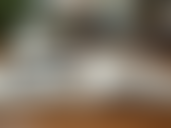 Maison d'Or Magazine e Suas Tendências: Um Mergulho no Universo da Arte, Moda e Cultura