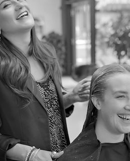 Haarbehandlung für kaputte und geschädigte Haare bei Friseur Zürich, Wintertur