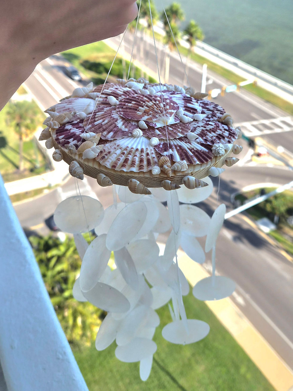 Thumbnail: Sand in the Sky Chimes