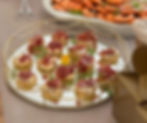 Mini Blinis com Brie e Presunto