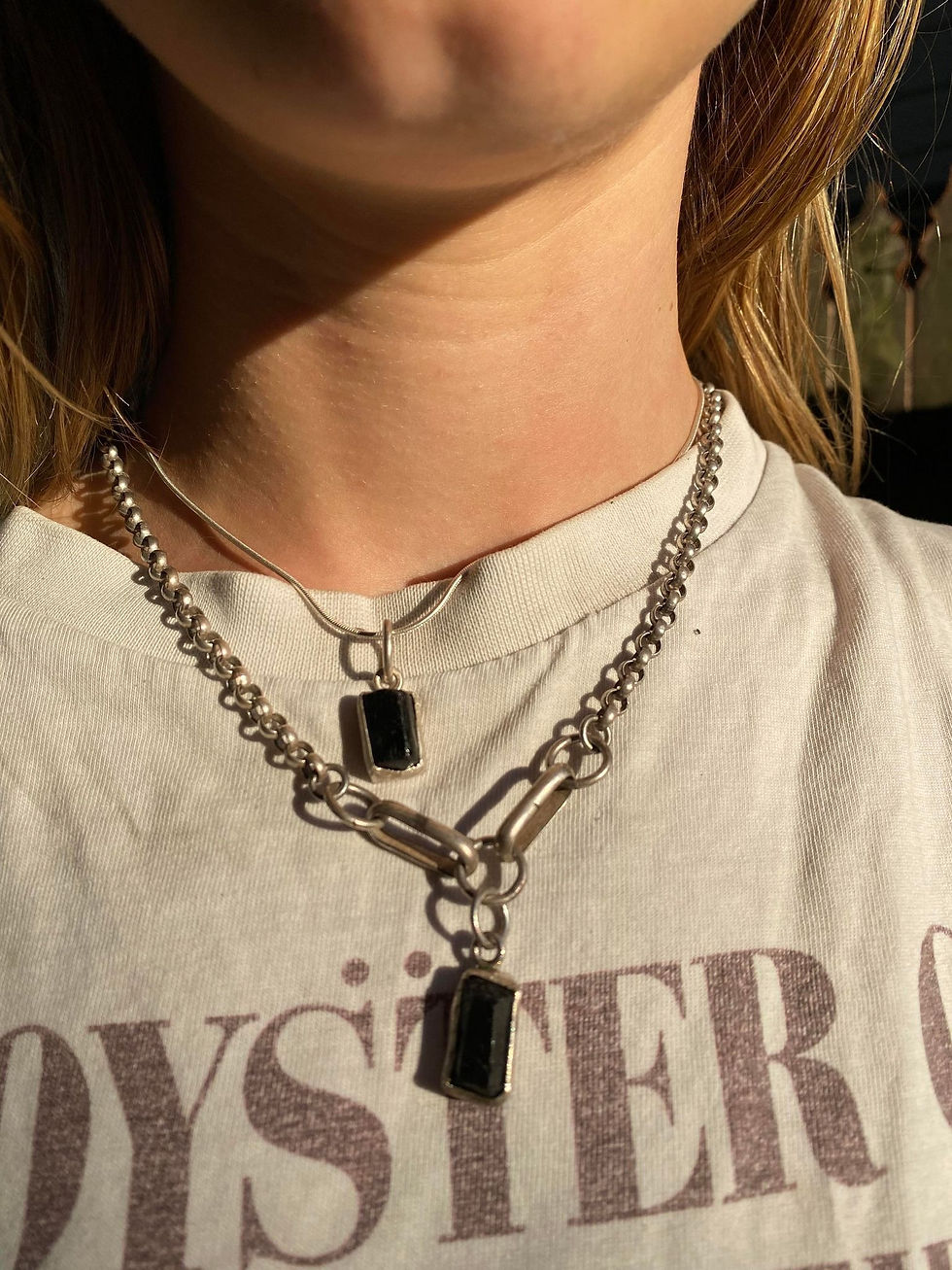 Miniatura: three jax Black tourmaline Gemstone Sterling Silver Pendant handmade