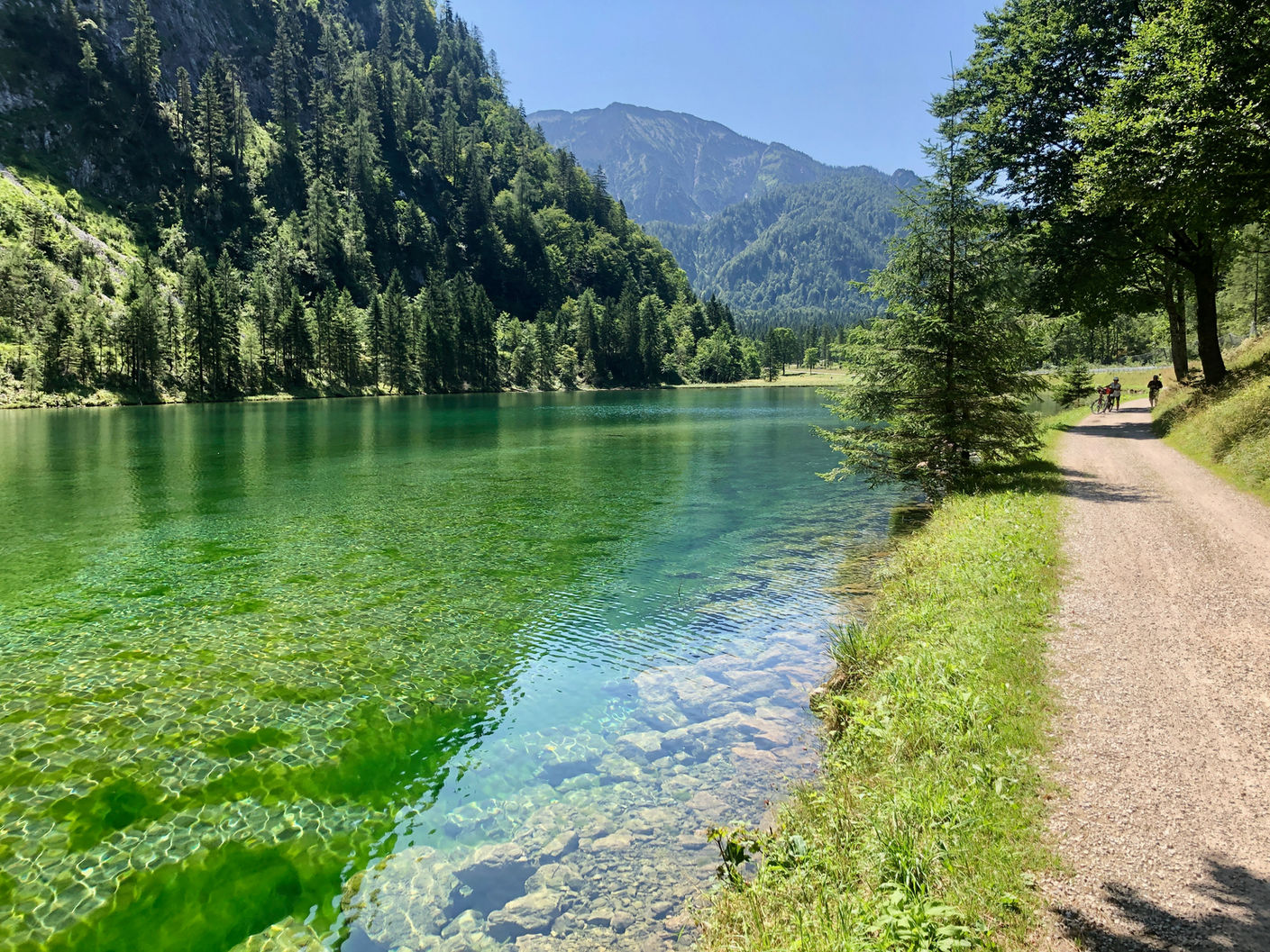 Home2-IMG_2404 (1)-Sommer-mitFluss.jpeg