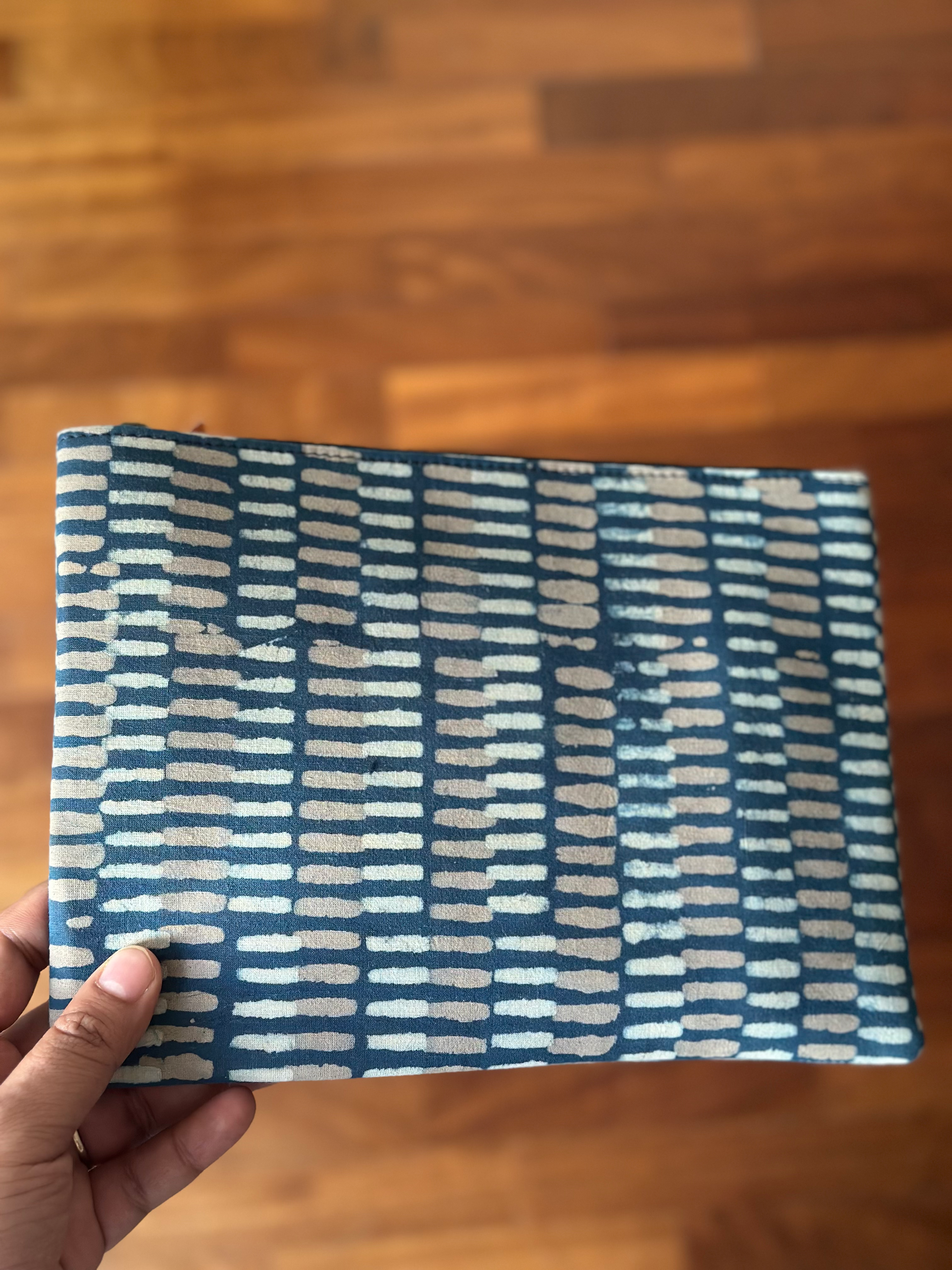 Large Flat Pouch