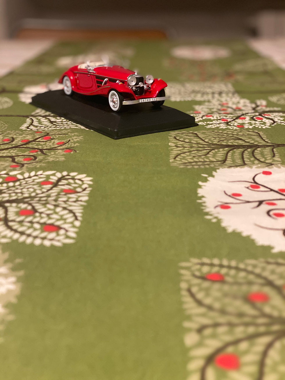 Thumbnail: Table runners