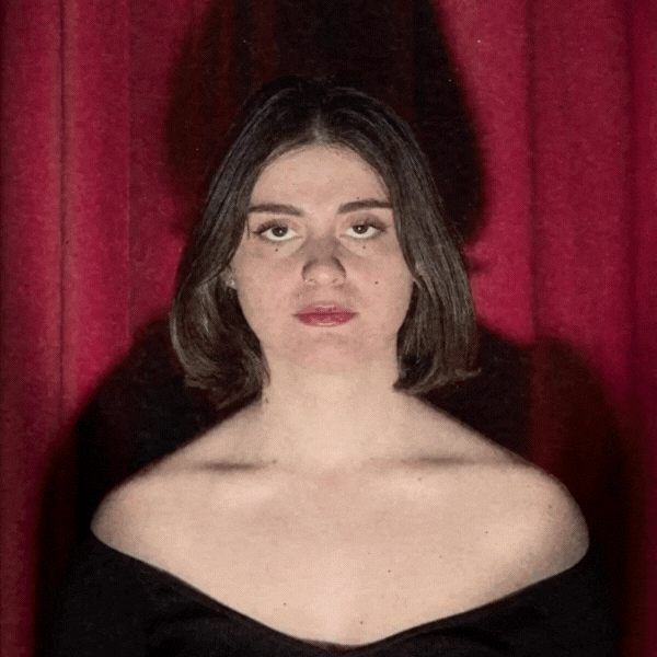 ‘DEVOUR  THE PERFORMER’ (3000 x 3000 px) (1).gif