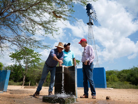 Alvaro Leyva Canciller por la calidad del agua Wayuu