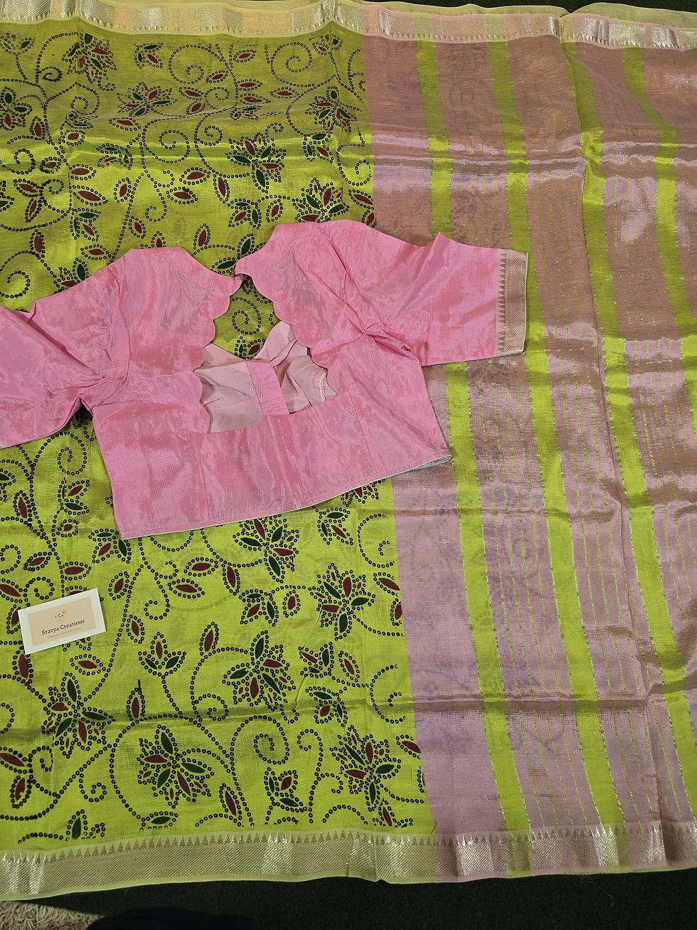 Thumbnail: Pure Handloom Mangalagiri Silk Saree With Stitched Blouse