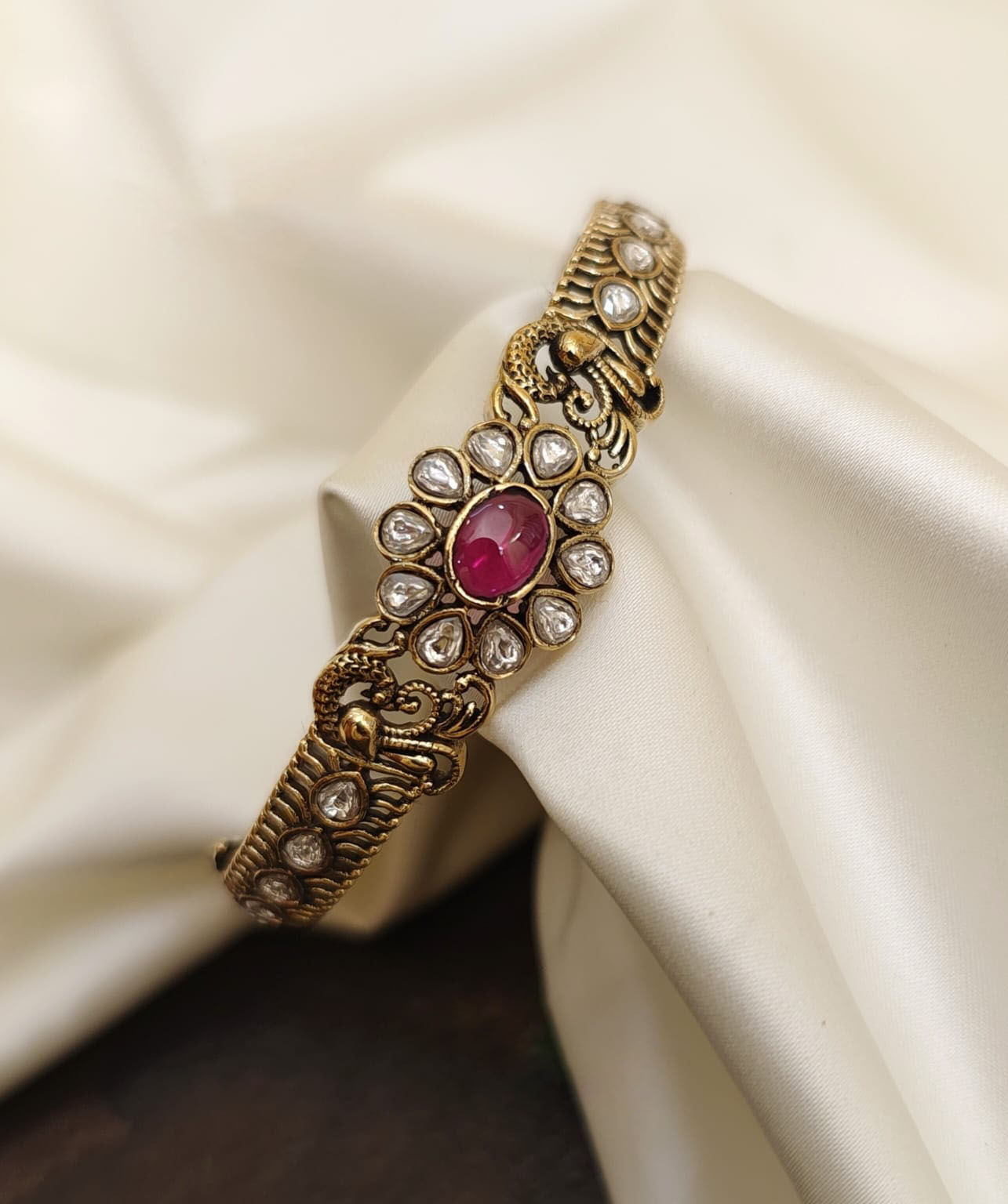 Premium quality Victorian bracelet