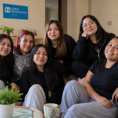 Proyecto de Aldeas SOS para jóvenes en transición a la vida independiente llega al Top 10