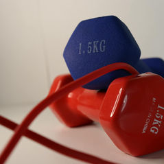 Los 10 esenciales para entrenar en casa y ponerte en forma