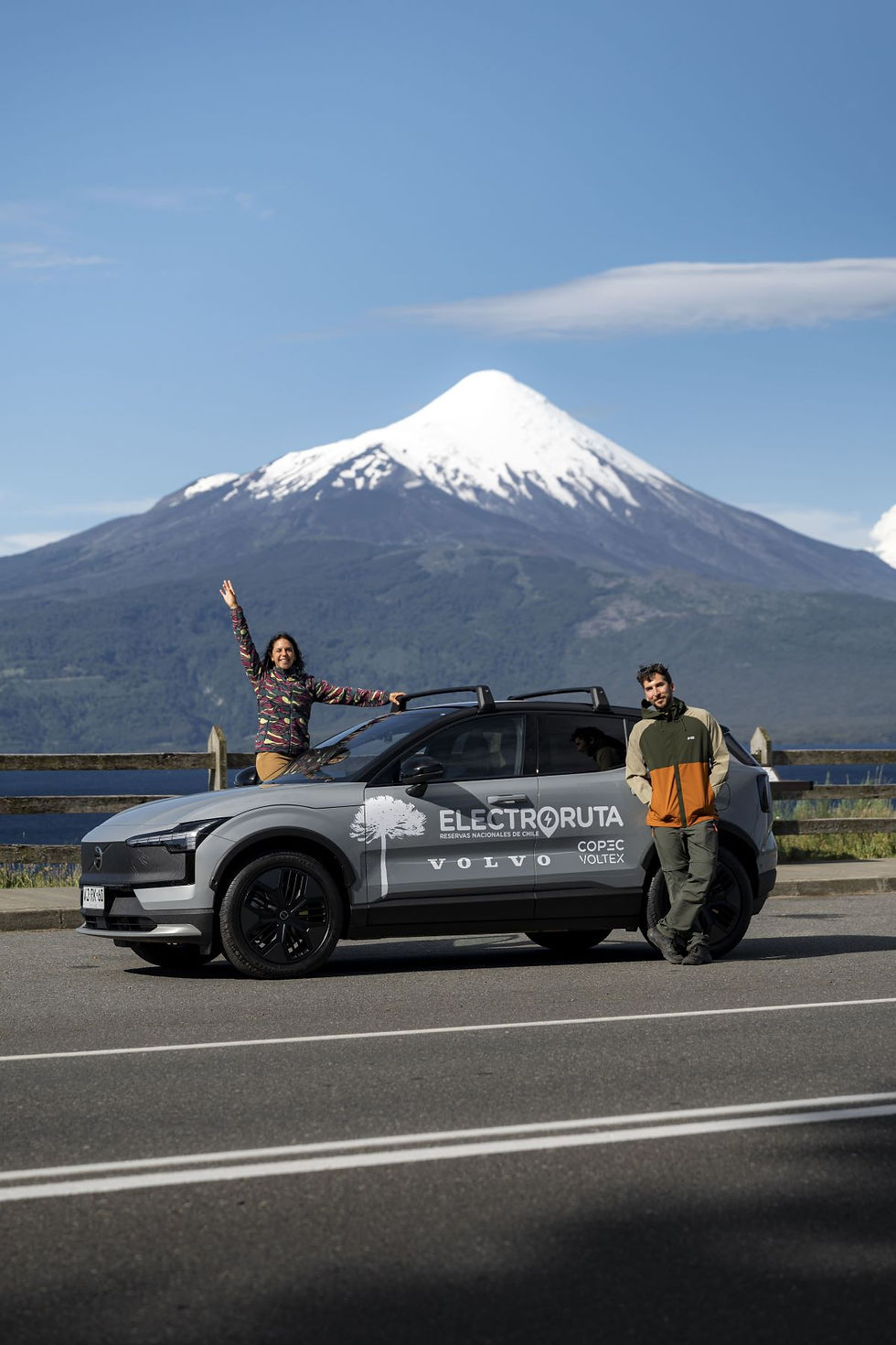 Volvo Cars y Benjamín Valenzuela dan inicio a una nueva aventura: Electro Ruta Reservas Nacionales de Chile