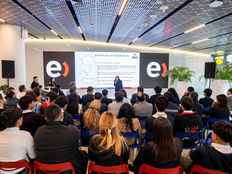Cerca de 300 estudiantes de Belén Educa han sido parte de las tutorías de Entel