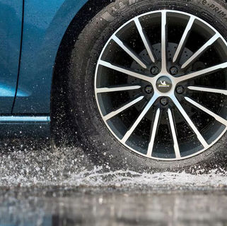 Invierno sobre ruedas: Claves para mantener los neumáticos en buen estado y conducir con seguridad bajo la lluvia
