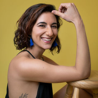 Columna: Habla en cámara, a pesar de la vergüenza: expande tu marca personal