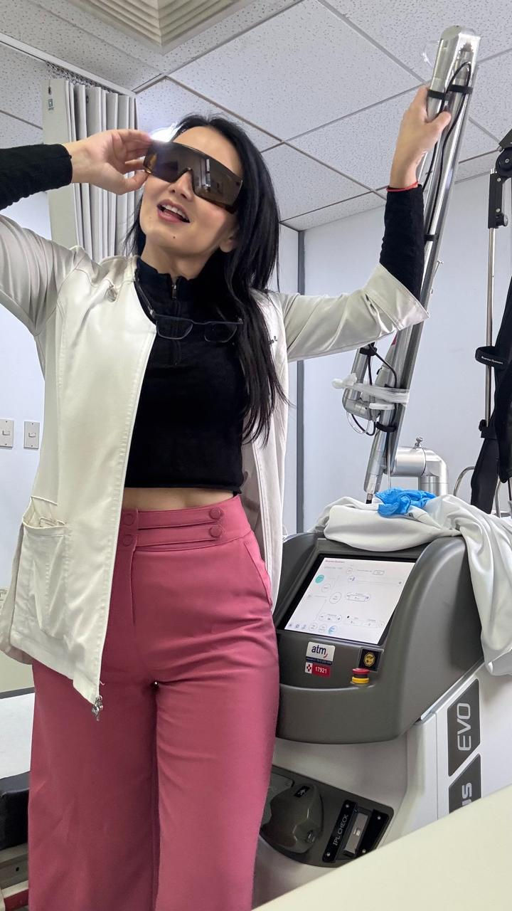 Dermatóloga que canta pop: Daniela MD alerta sobre aumento del cáncer de piel y presenta nuevo proyecto musical