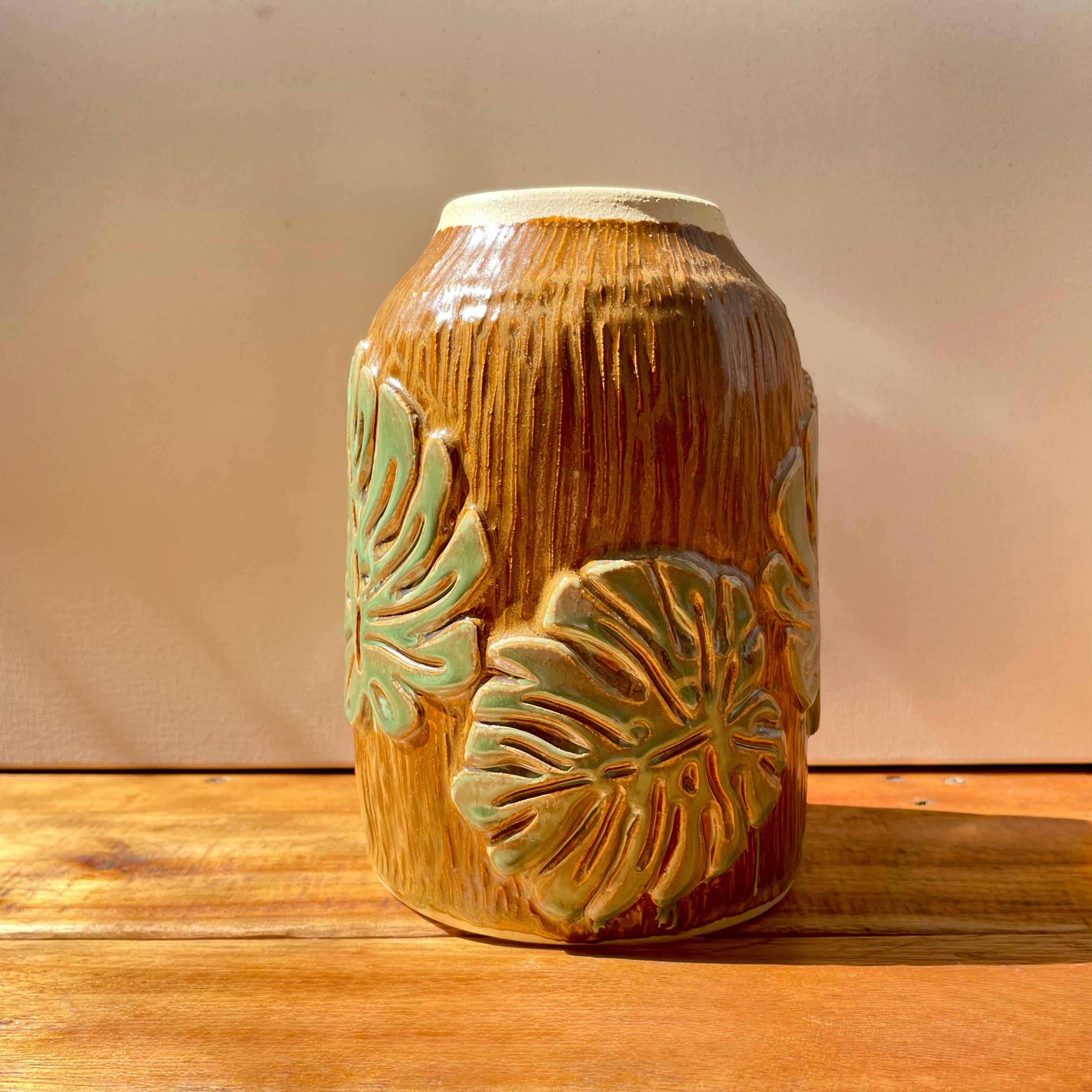 Vaso Monstera – Natureza Esculpida