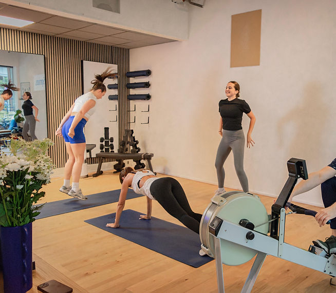 WhatsApp Image 2025-11-08 at 16.08.19 (1).jpeg