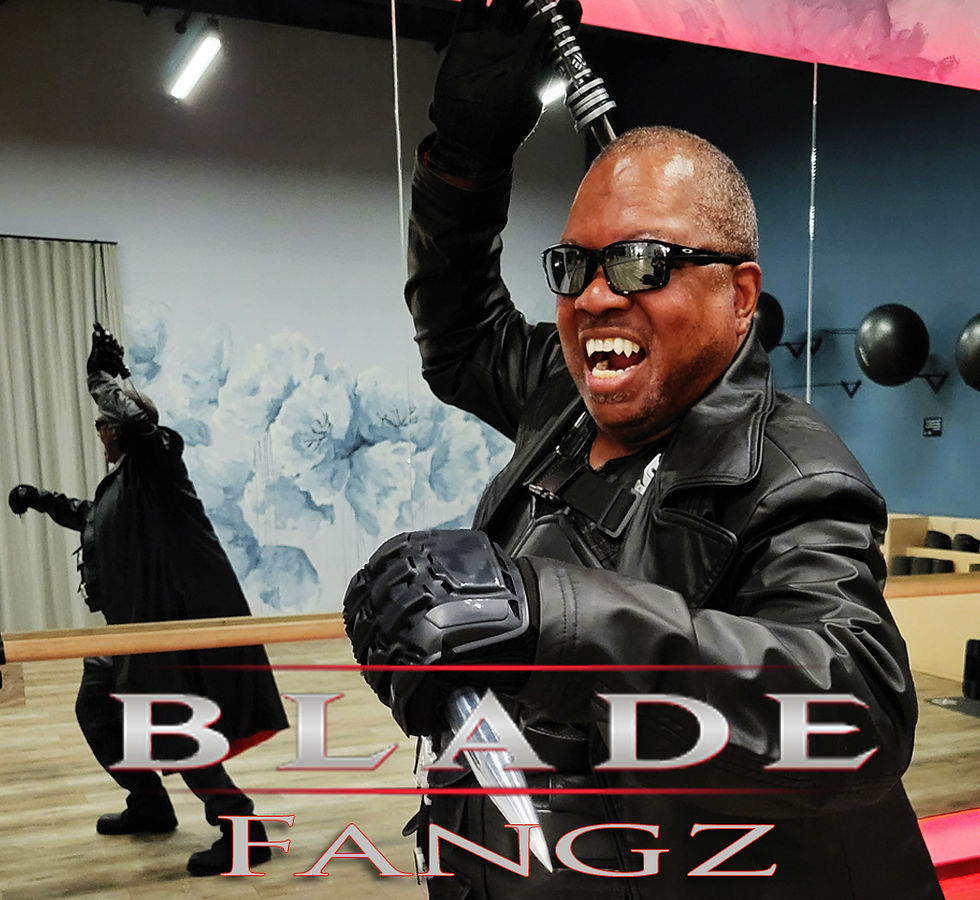 Thumbnail: Blade Fangz