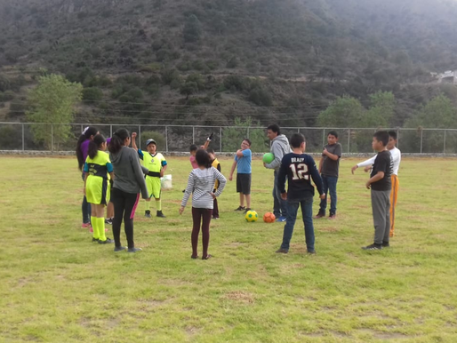 Entrenamiento de Fútbol "Ixtacamaxtitlán"