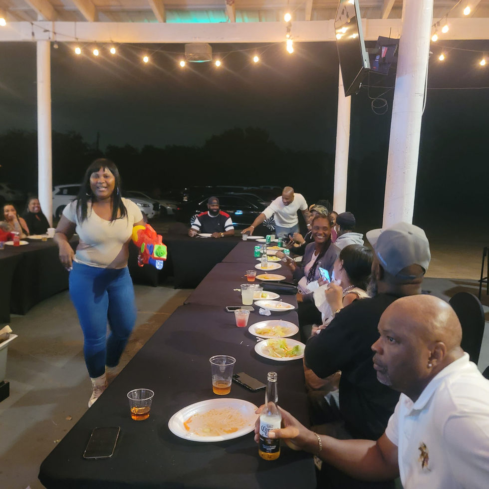 342532159_1427660914672356_7715788768497496678_n