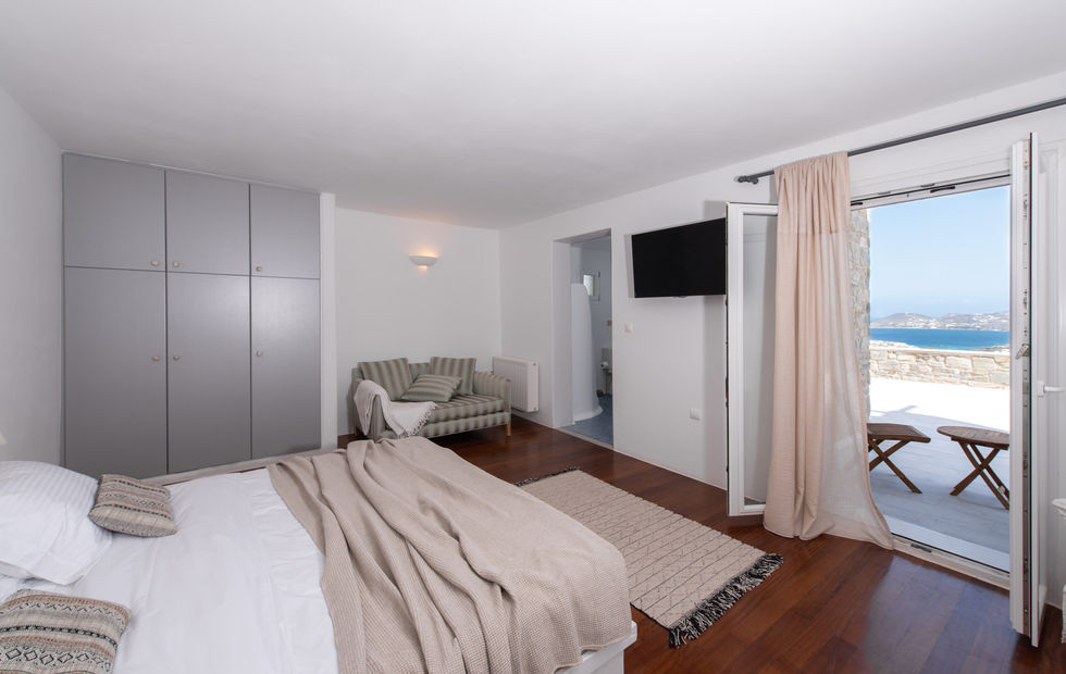 master bedroom.jpg