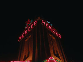 Christmas Lights & Neon Lights Photowalk