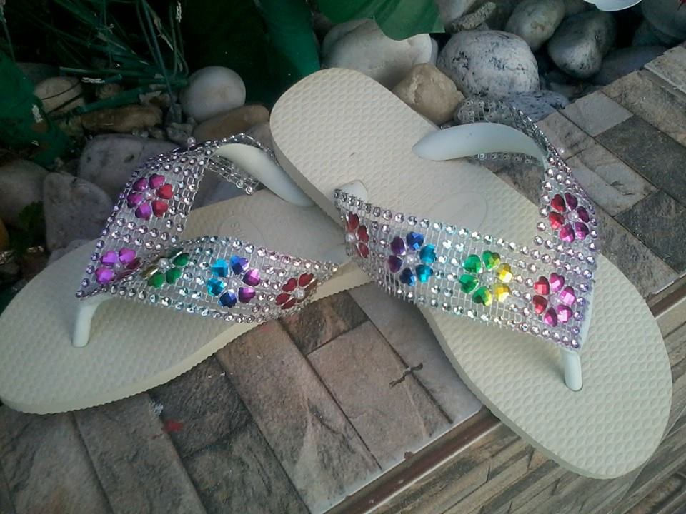 Chinelo Cores  BY  NATHALIE