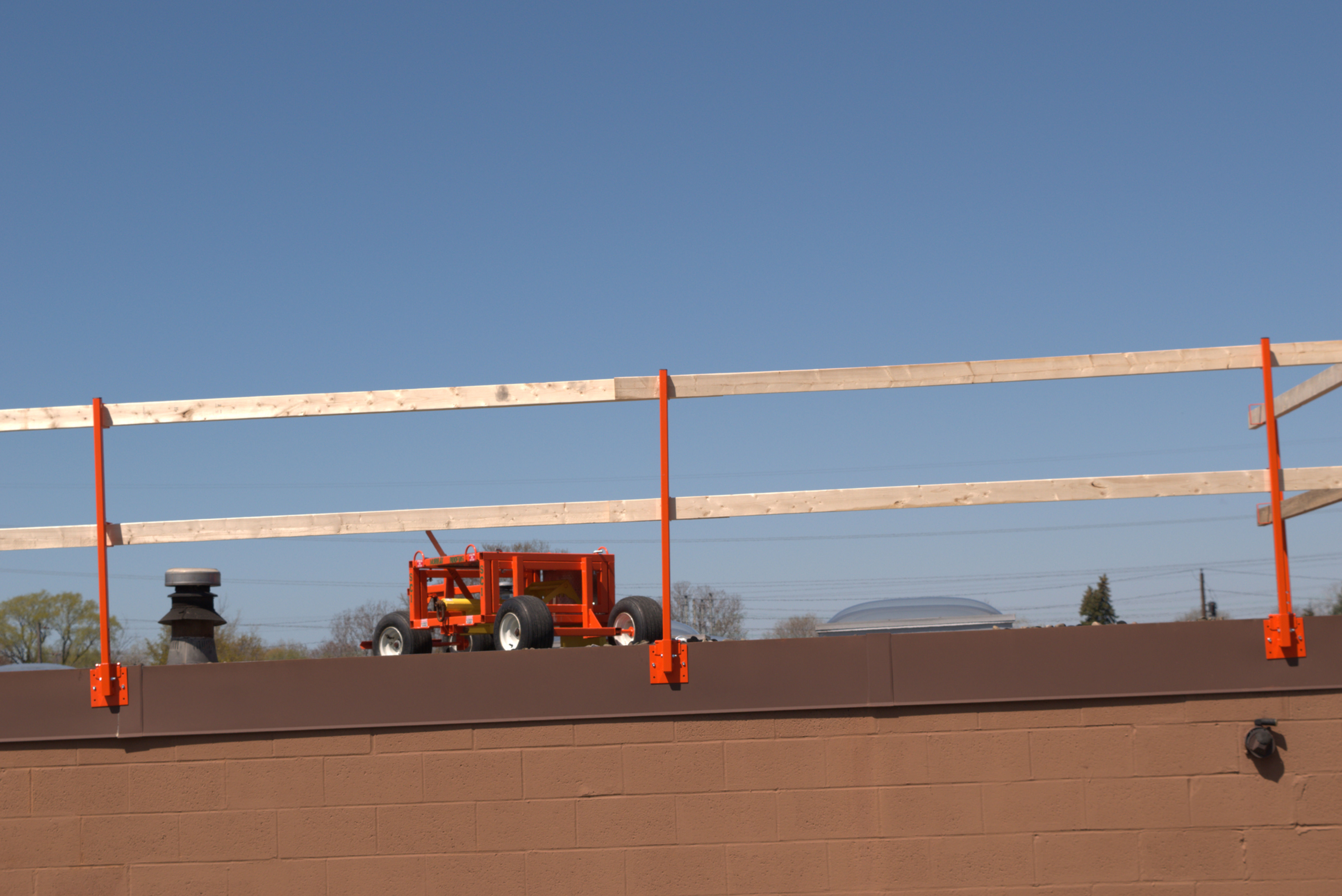 2x4 Fast Track System Post and Hinged Plate